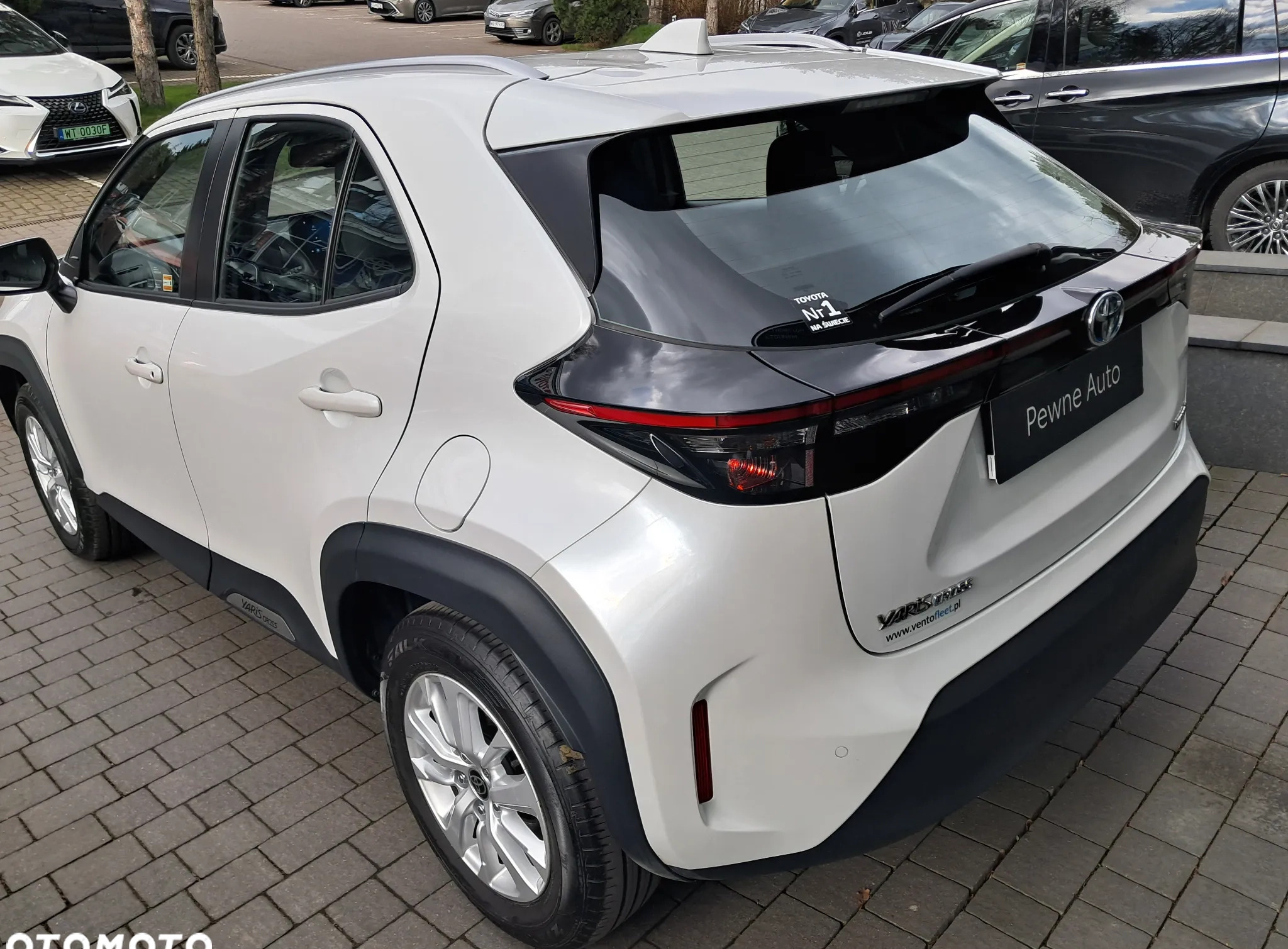 Toyota Yaris Cross cena 102900 przebieg: 59500, rok produkcji 2022 z Chęciny małe 22